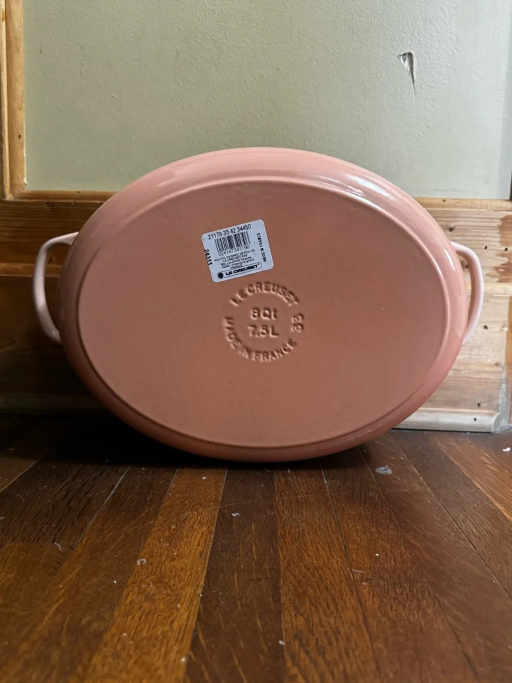 Le Creuset Peche Cast Iron Dutch Oven with Brass Knob 8 qt brand new